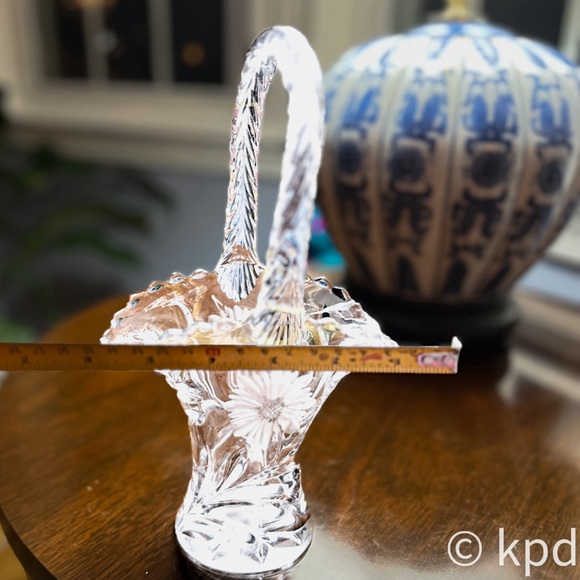 Vintage Duncan & Miller Eteched EAPG 7.5" Handled Flower Basket - Picture 7 of 10